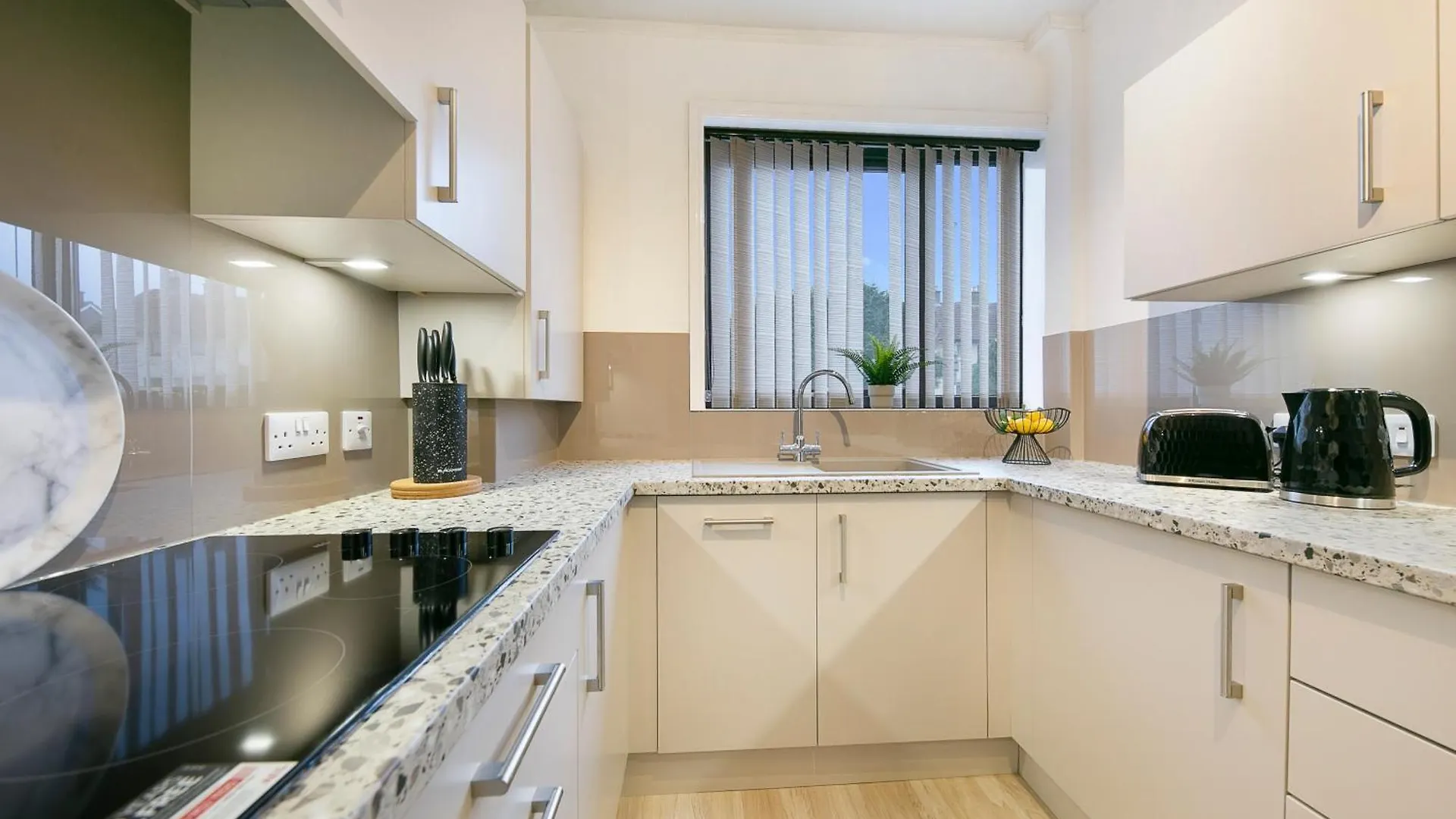 Craigievar Crescent Apartment - Grampian Lettings Aberdeen