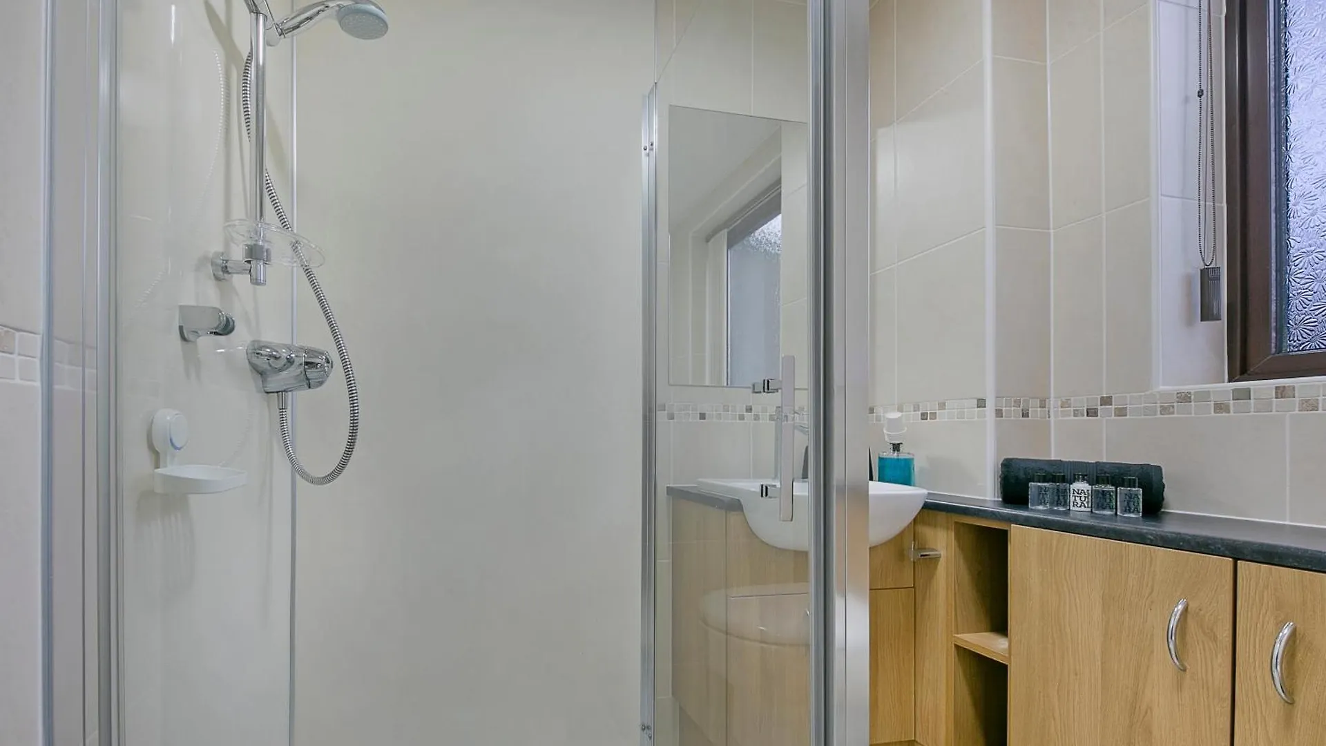 Craigievar Crescent Apartment - Grampian Lettings Aberdeen 0*,  Storbritannien